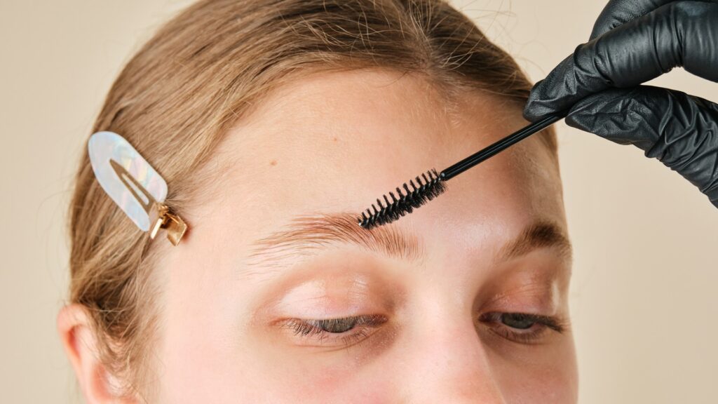 Dark Nanobrows